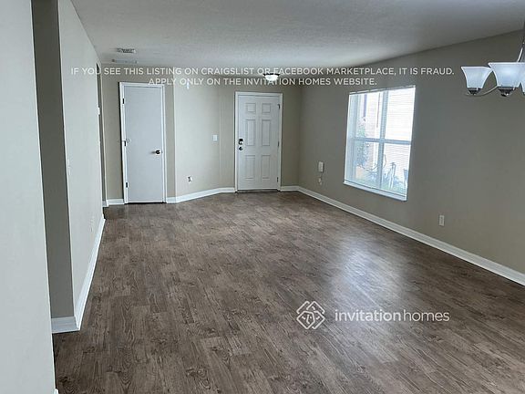 3rd image of 16951 Sunrise Vista Dr