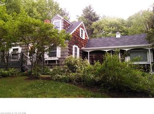 569 Grandview Ave, Bangor, ME 04401