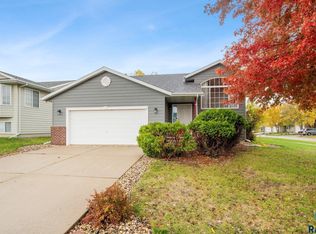 7000 W 51st St, Sioux Falls, SD 57106