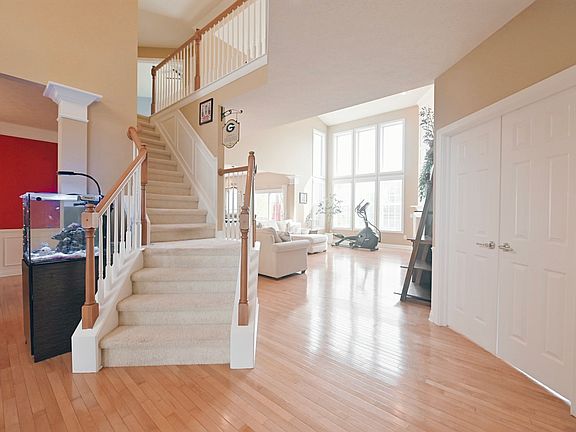 5th image of 13687 Monique Dr