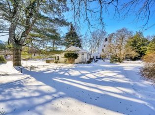 59 Furnace Rd #A, Chester, NJ 07930