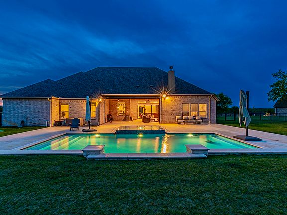 4th image of 150 Las Brisas Dr