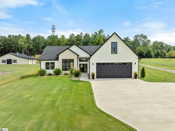 3rd image of 128 Cothran Rd