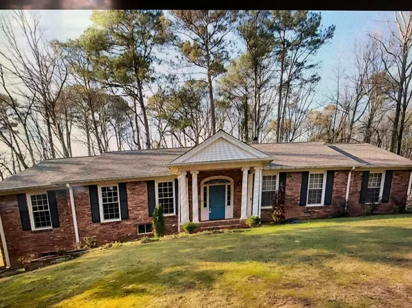 1406 Valley Rd, Jasper, AL 35501