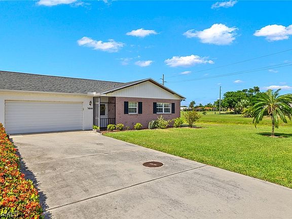 3rd image of 1404 Myerlee Country Club Blvd