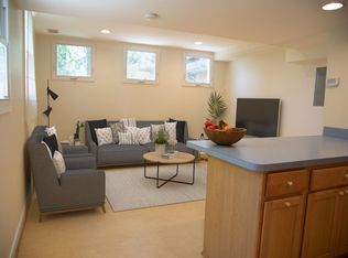 5206 Sherier Pl NW, Washington, DC 20016