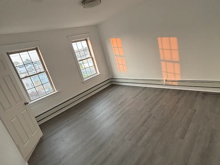 23 Leick Ave #B — Photo 8