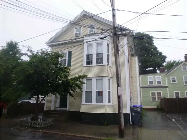 28 Ringgold St APT 3, Providence, RI 02903