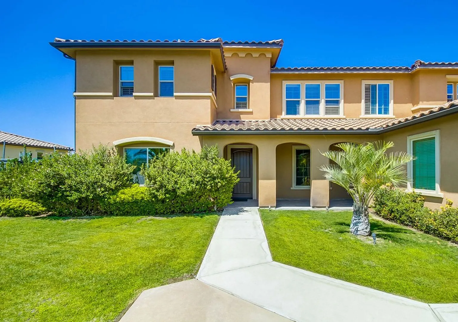 Pool | Private | Large Estate With Resort-Style Amenities — Photo 3