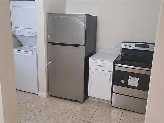 2nd image of 4889 Lake Arjaro Dr #4801