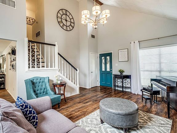 5th image of 3134 Bear Springs Dr