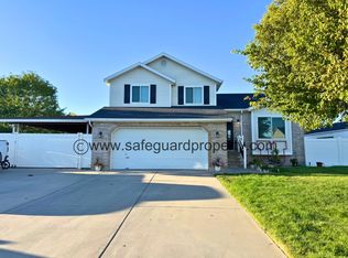 5076 W Robin Hill Rd, West Jordan, UT 84081