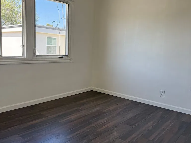 12801 Vanowen St — Photo 5