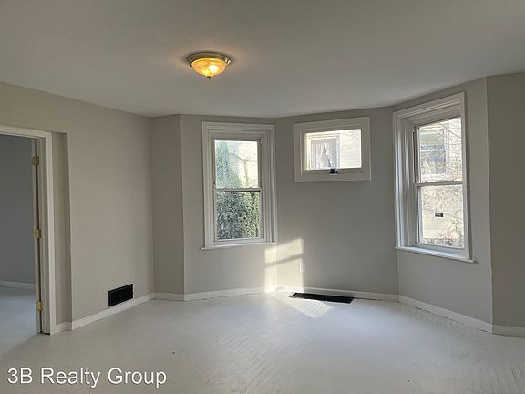 3rd image of 3727 Herbert Ave Suite 1