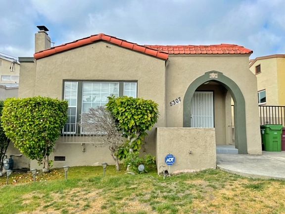 2nd image of 5307 Hillen Dr