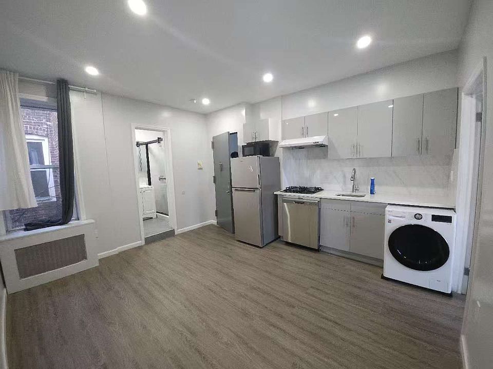 1st image of 30-10 42nd St #3