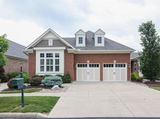 129 Village Gate Ln, Cincinnati, OH 45249