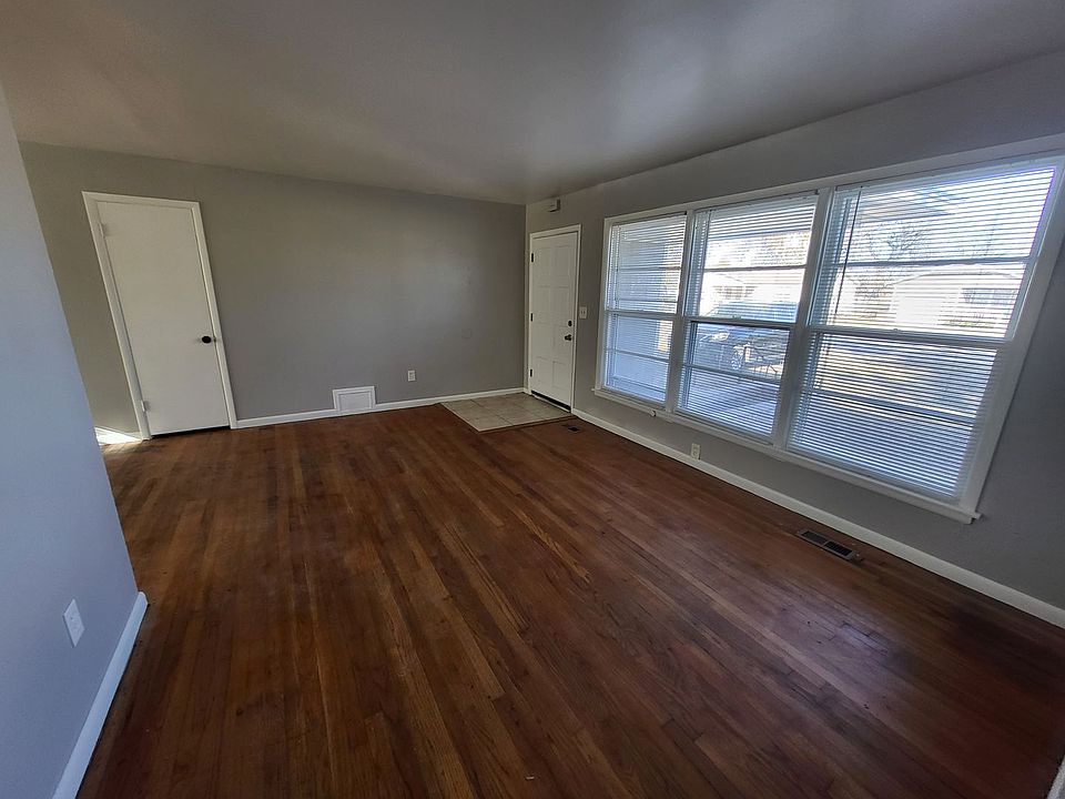 2 W Colcord Ave, Edmond, OK 73003 Zillow