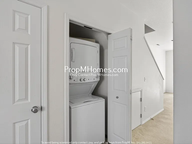 17042 Berkeley Ln — Photo 14