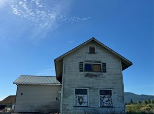 210 N Priest Rd, Sequim, WA 98382