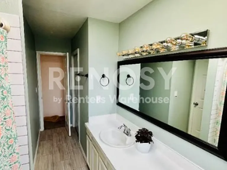 5452 Blackhawk Rd — Photo 63