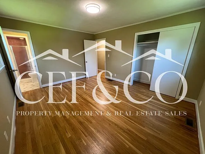 108 Overhill Dr — Photo 23