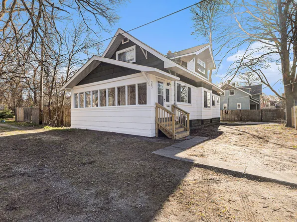 247 Washington Ave, Muskegon, MI 49441