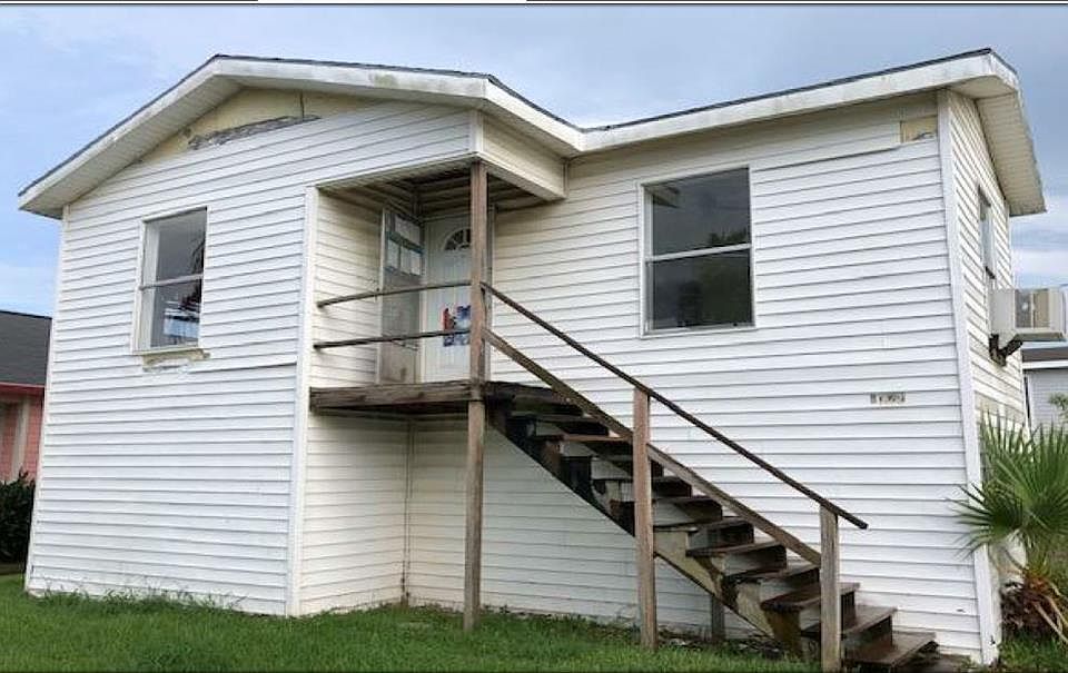 1st image of 4327 Avenue L