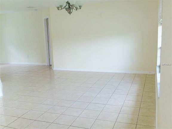 3rd image of 12228 Viti St