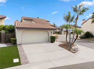 1128 N Voyager Ln, Anaheim, CA 92801
