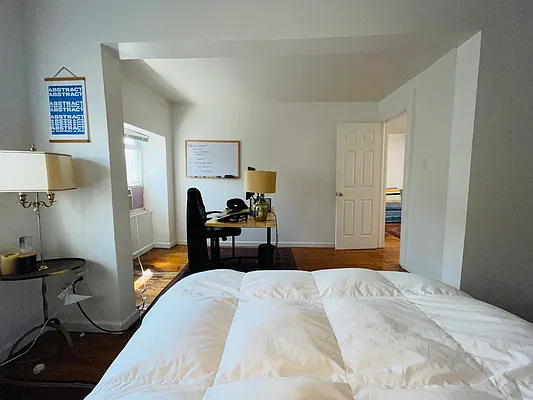 Rented by Fifth & Forever LLC | media 43