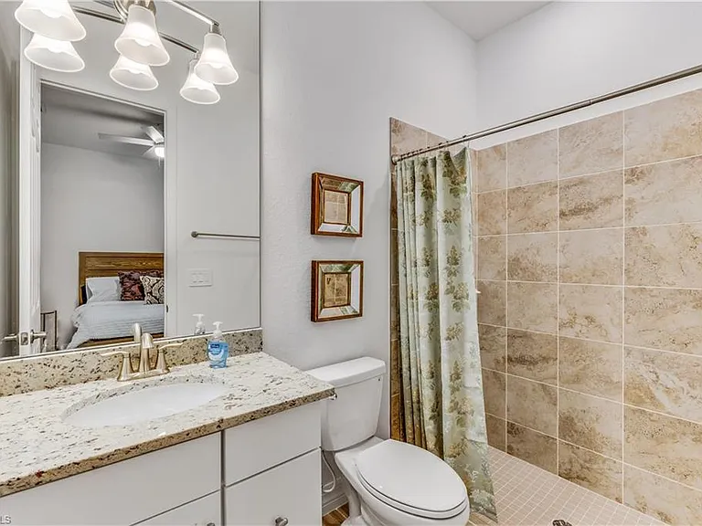 28081 Foxrock Ct — Photo 17