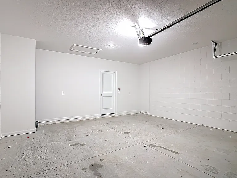 5505 Clove Row — Photo 36