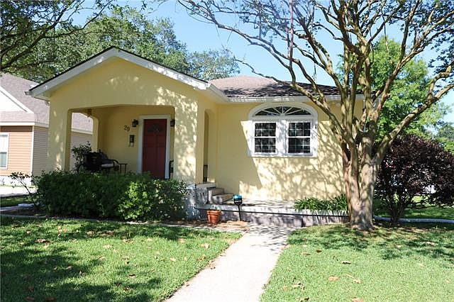 1st image of 29 Willow Dr