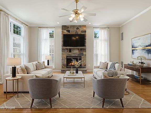 5th image of 42936 Cattail Meadows Pl