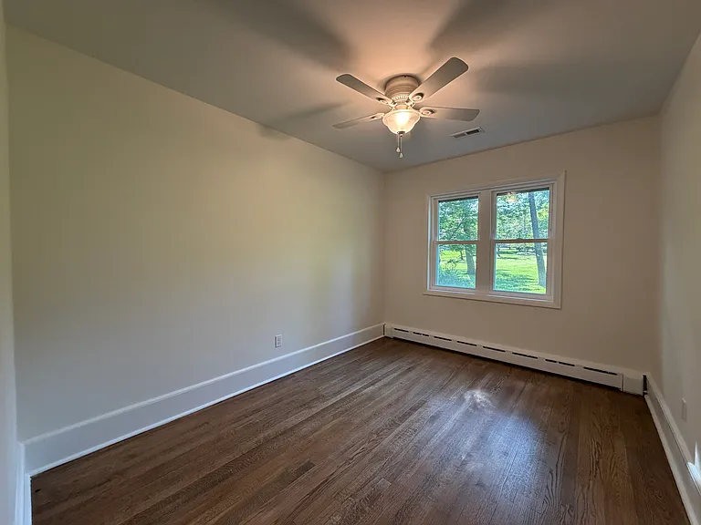 1014 Pecan Dr — Photo 8