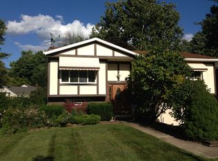 6639 Glenallen Ave, Solon, OH 44139