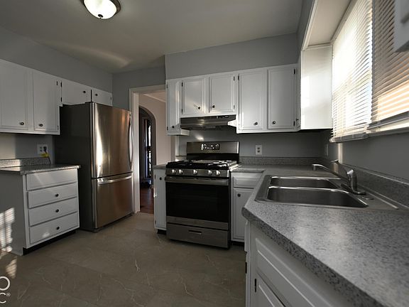 5th image of 5051 E 13th St