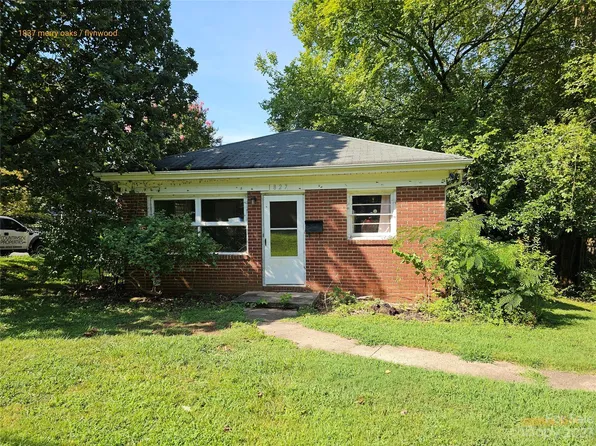 1827 Merry Oaks Rd, Charlotte, NC 28205