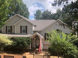 365 Philadelphia Dr, Jasper, GA 30143