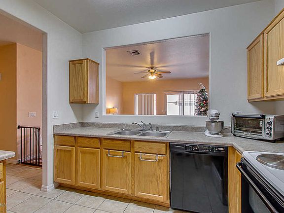 3rd image of 7226 W Sheila Ln