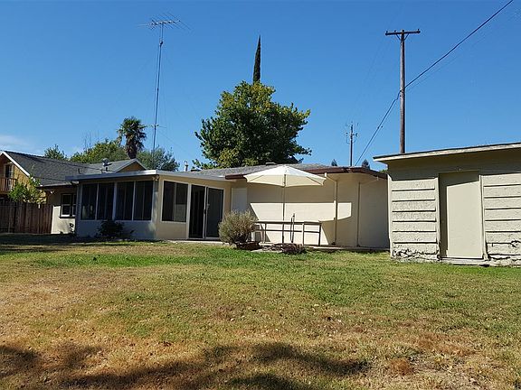 5th image of 6912 Henning Dr