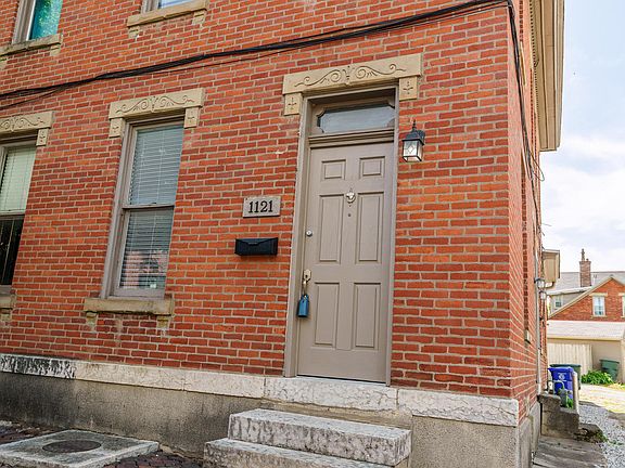 2nd image of 1121-1123 City Park Ave