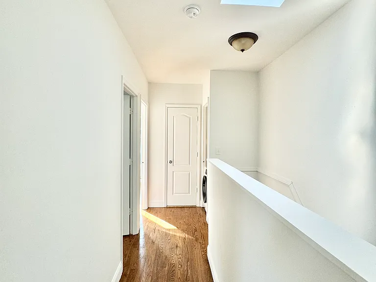 41 Pilling St #2 — Photo 15