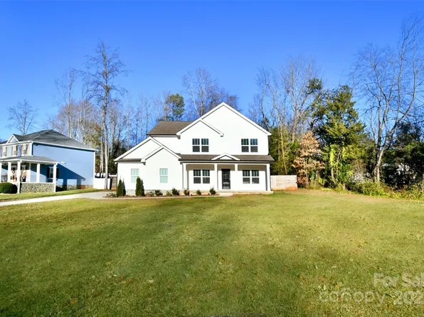 350 Sundown Rd, Mooresville, NC 28117