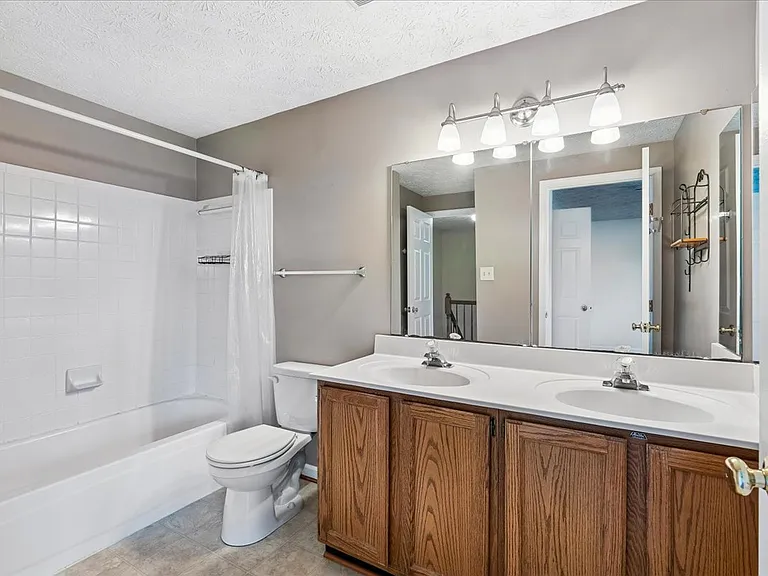 2420 Beechnut Pl — Photo 13