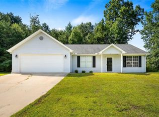 417 Maplewood Cir, Greer, SC 29651