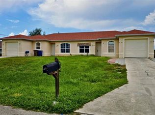 2218 Putter Ln, Lehigh Acres, FL 33973