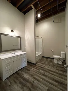 230 Central Ave N #2 — Photo 2