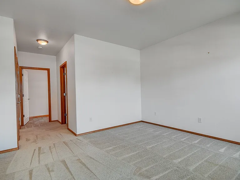 1232 SW Xavier Dr — Photo 10